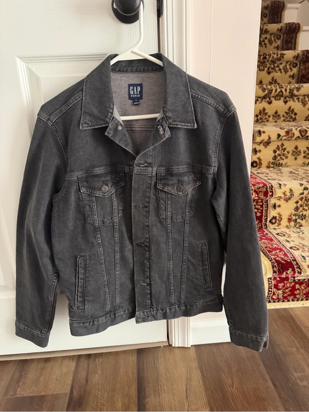 GAP Unisex Black Denim Jacket - Women Size S/Men Size XS